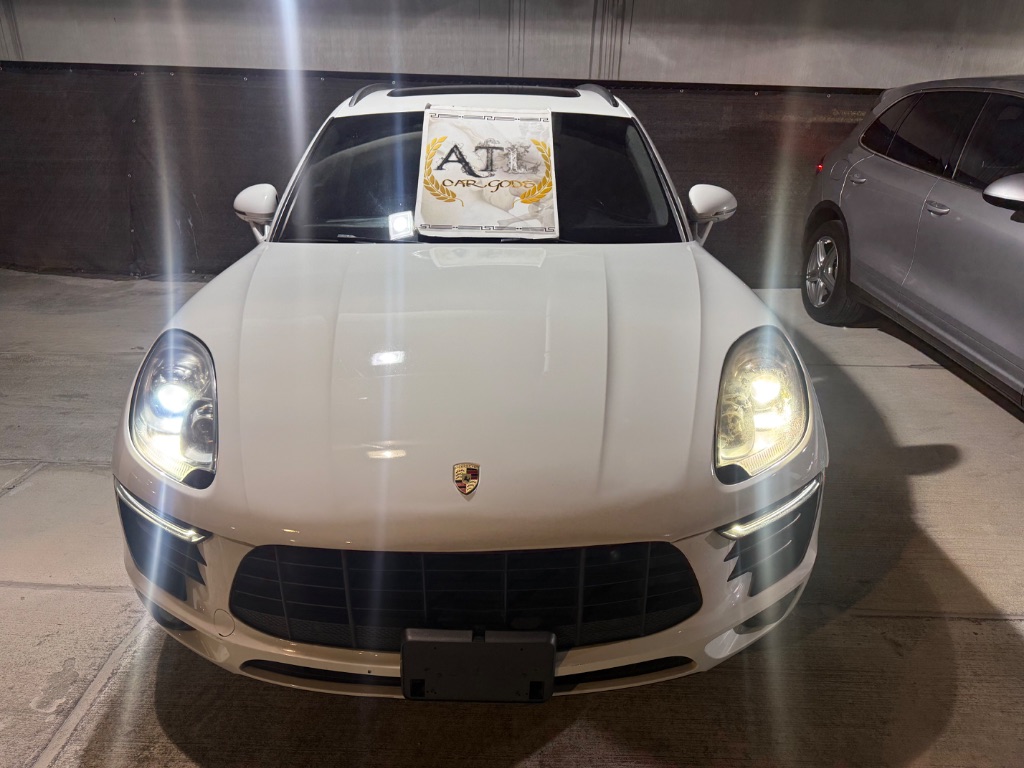 2018 Porsche Macan S